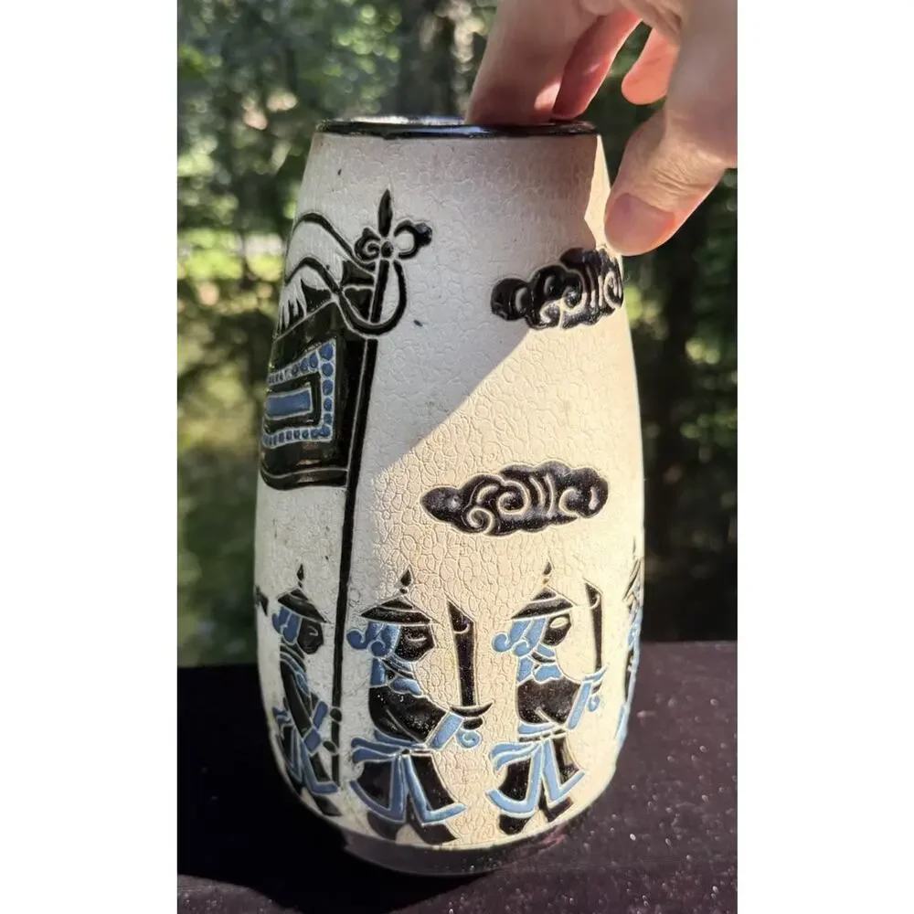 Vintage Dona Art Studio Saigon Vase Incised Designs 10” Tall Halo